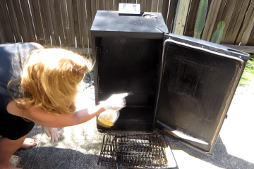 How to Clean An Electric Smoker